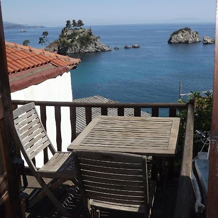 Blaue Welle Haus Apartment Parga Exterior photo