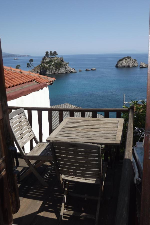 Blaue Welle Haus Apartment Parga Exterior photo