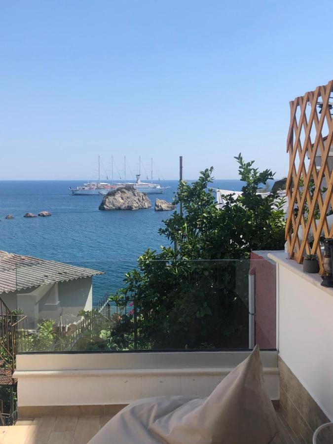 Blaue Welle Haus Apartment Parga Exterior photo